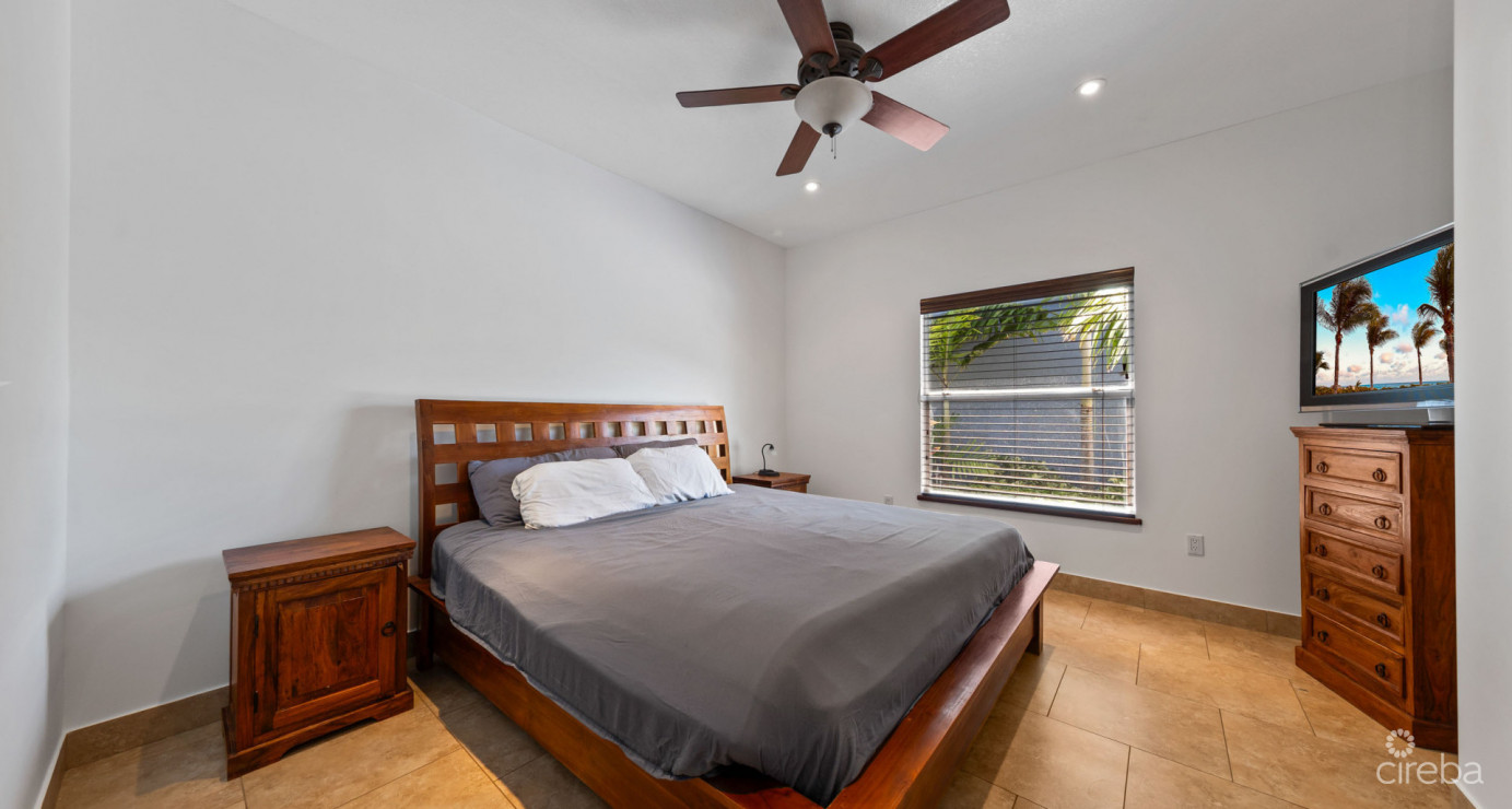 Private Savannah Sanctuary With Resort-style Grounds And Income Potential