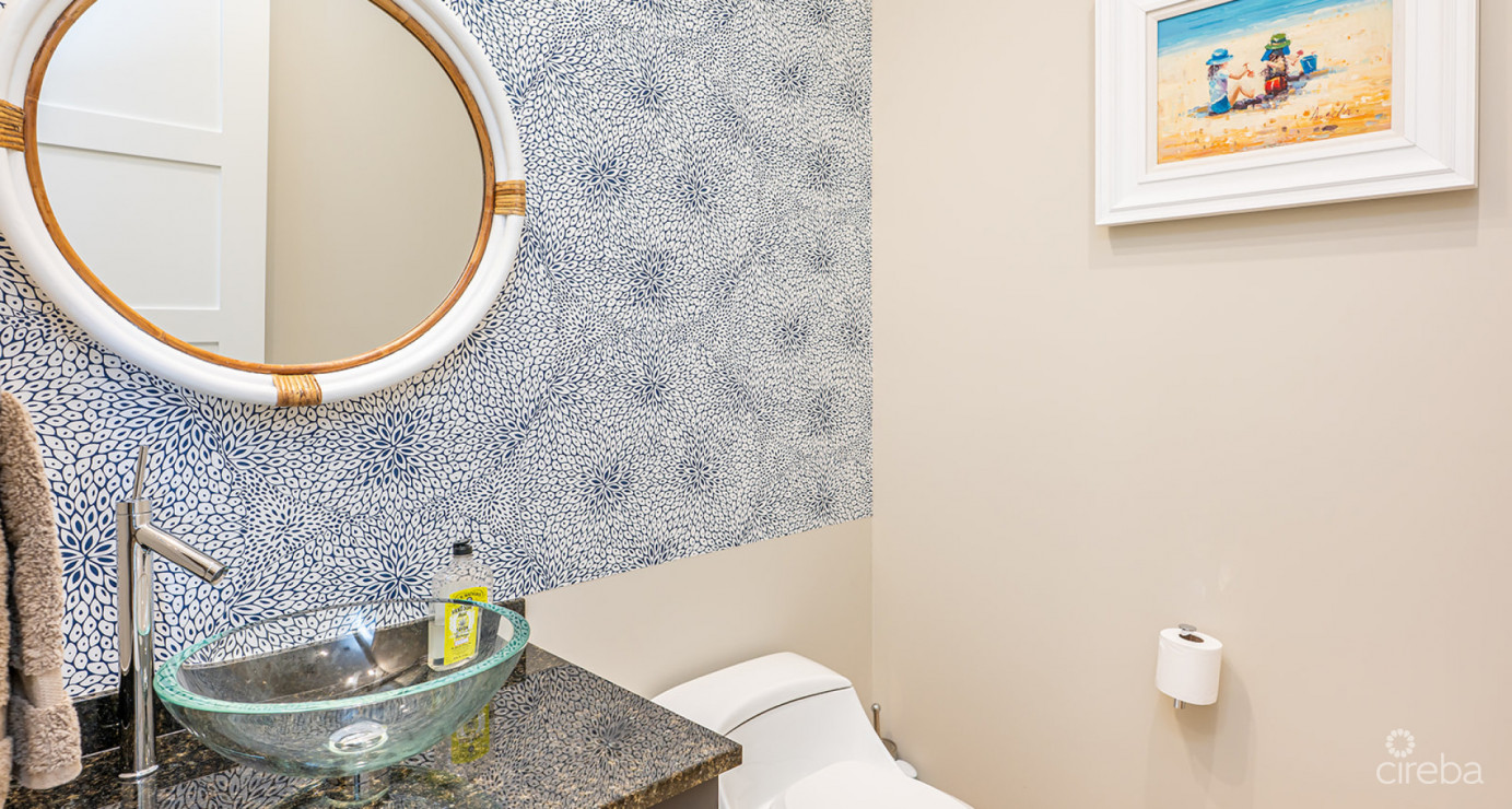 Watercolours - Superb Corner 4 Br Residence