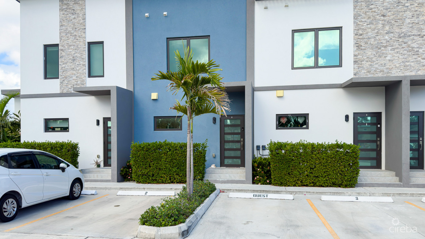 The Lagoons 2 Bed Waterfront Townhouse