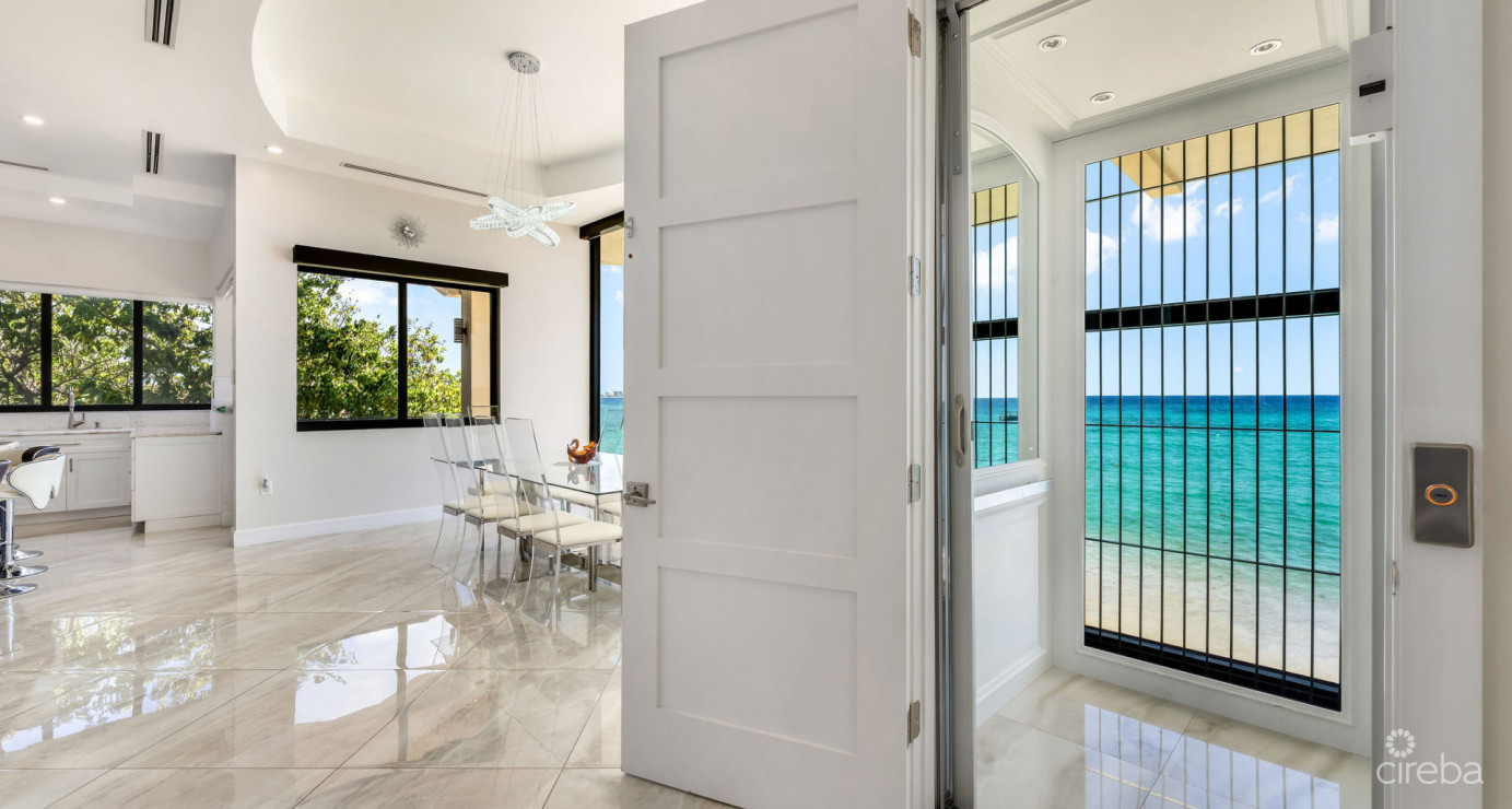 Oasis 7 - Beachfront Estate