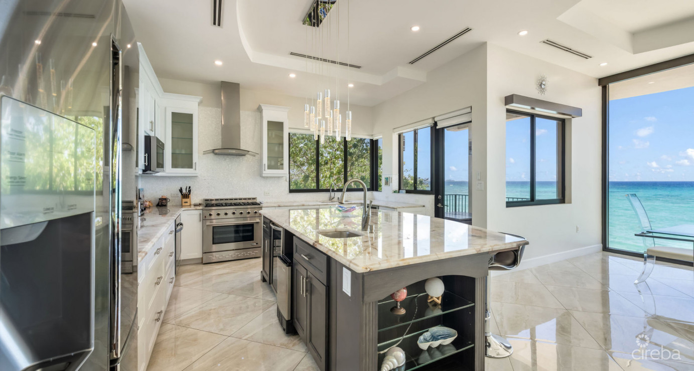 Oasis 7 - Beachfront Estate