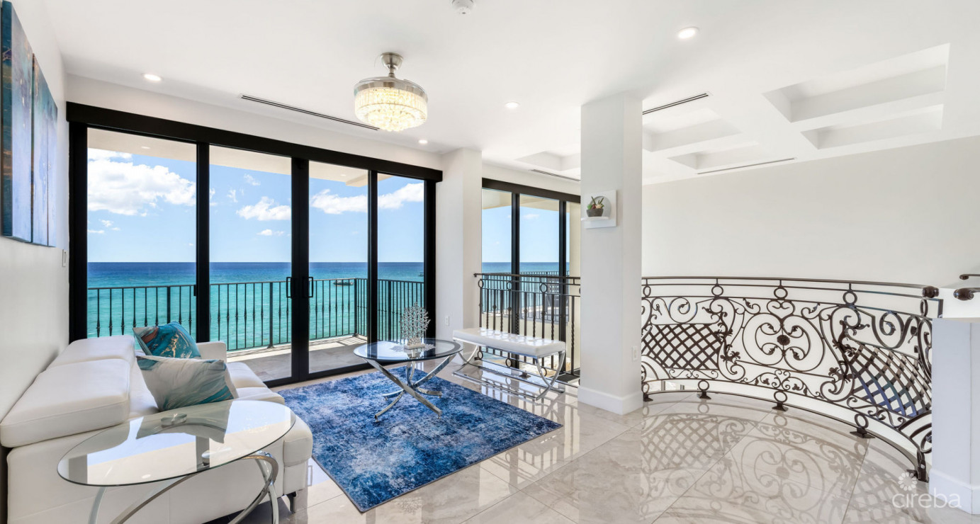 Oasis 7 - Beachfront Estate