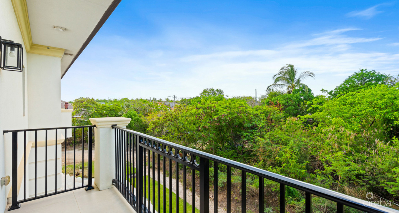 Highly Upgraded Villa Marbella #11 (2nd Floor Executive Residence)