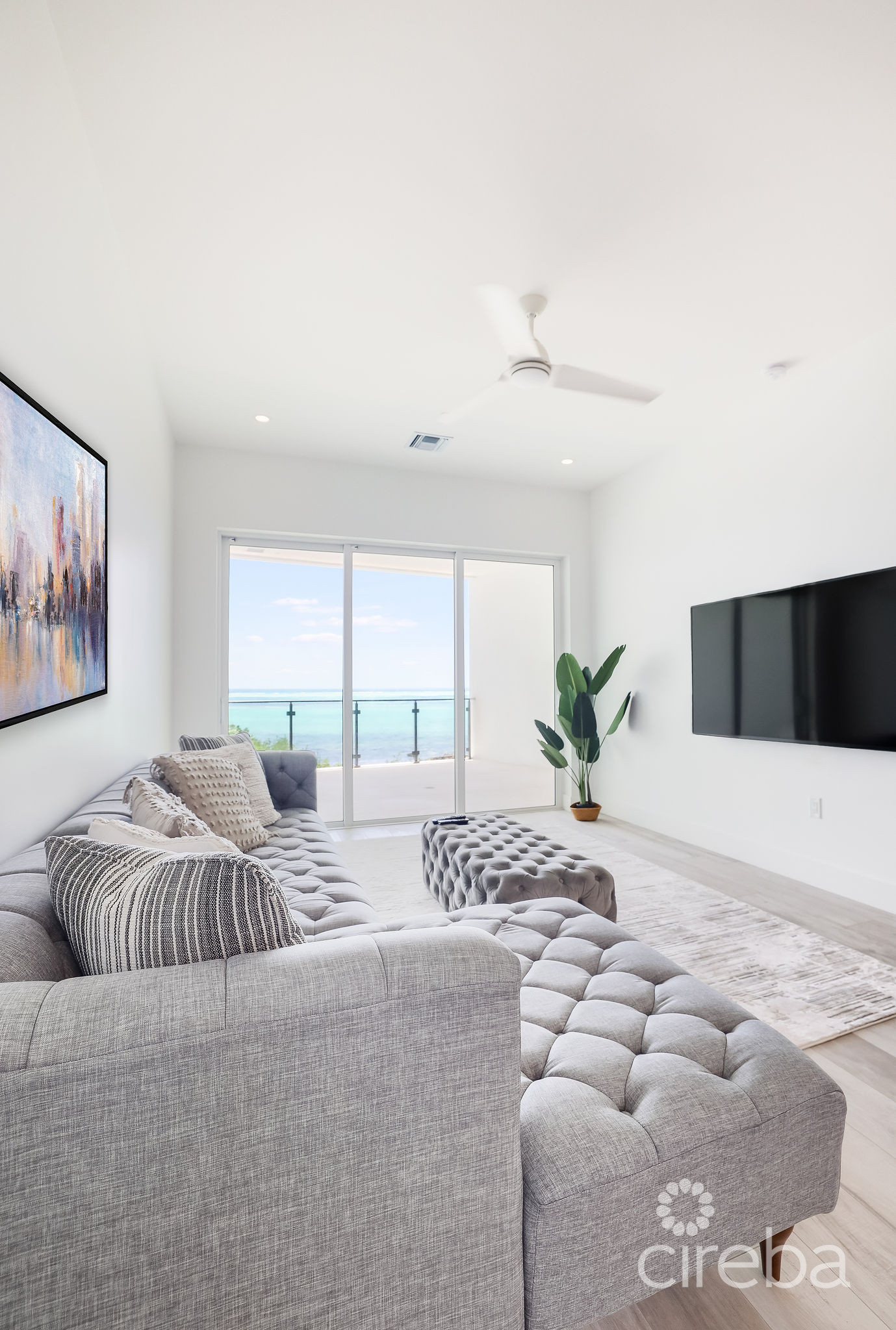 Aura #305 Oceanfront
