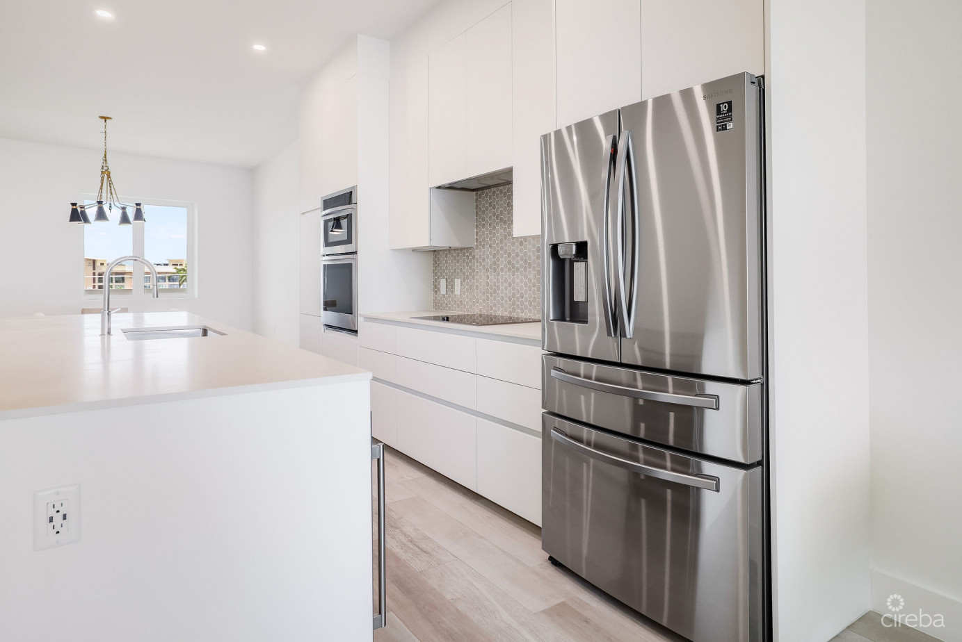 Aura #305 Oceanfront
