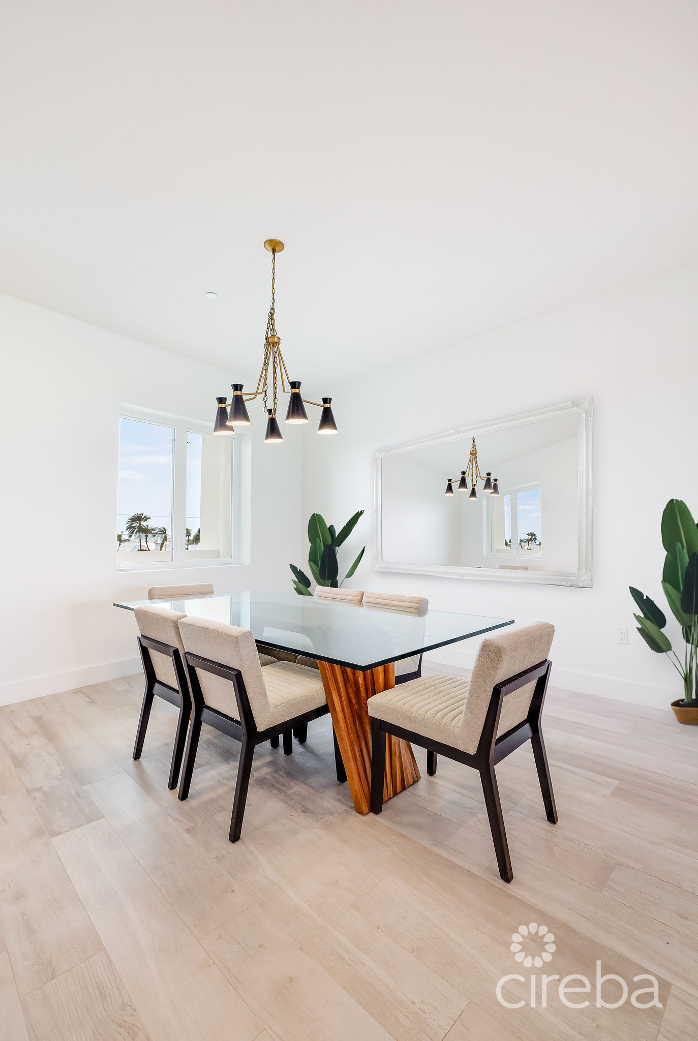Aura #305 Oceanfront