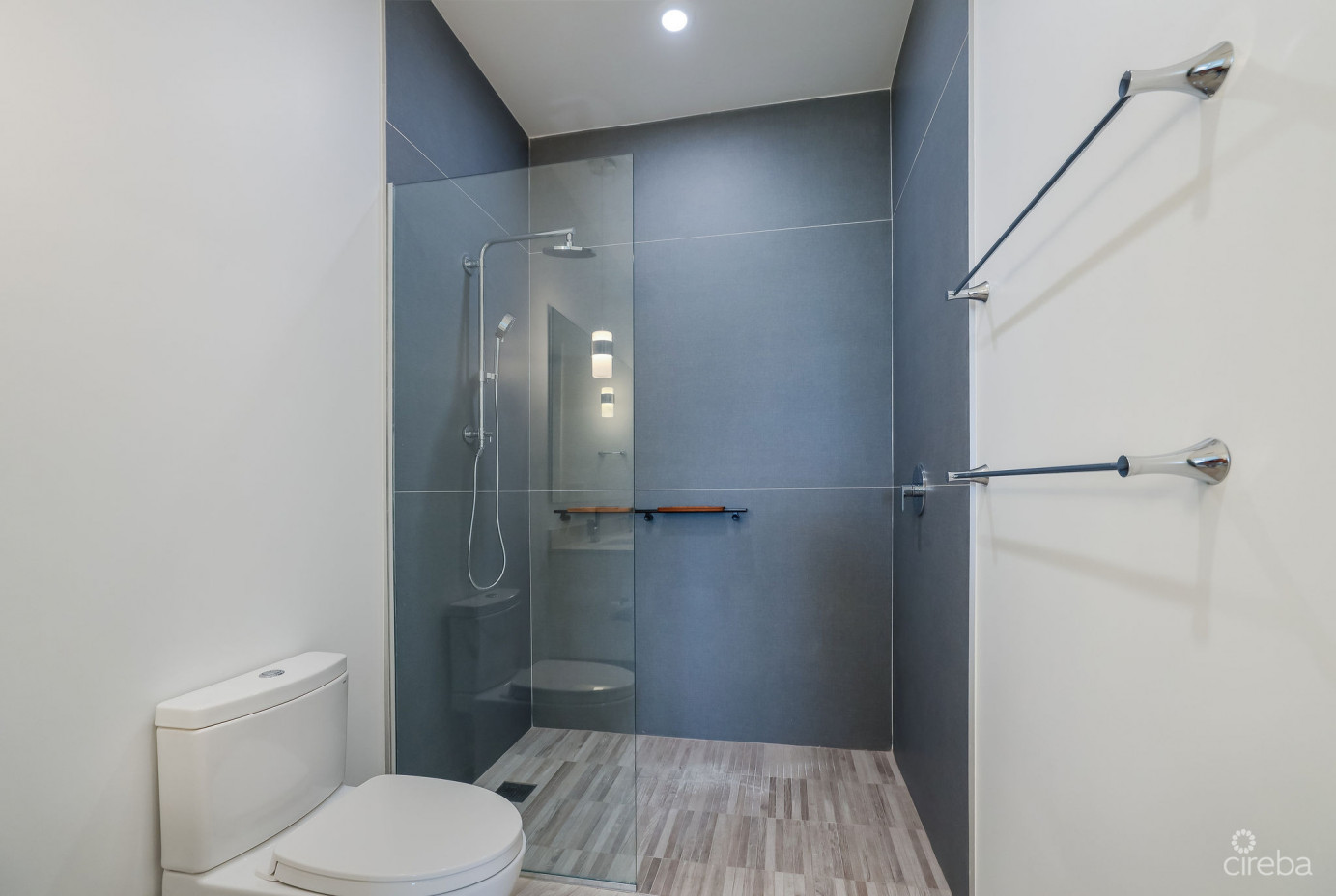Aura #305 Oceanfront