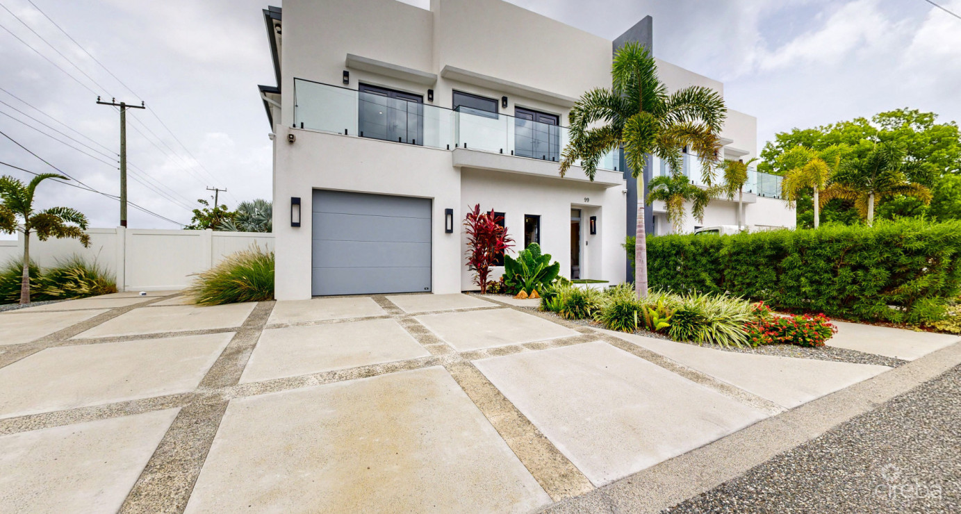 Brand New Luxury Villa