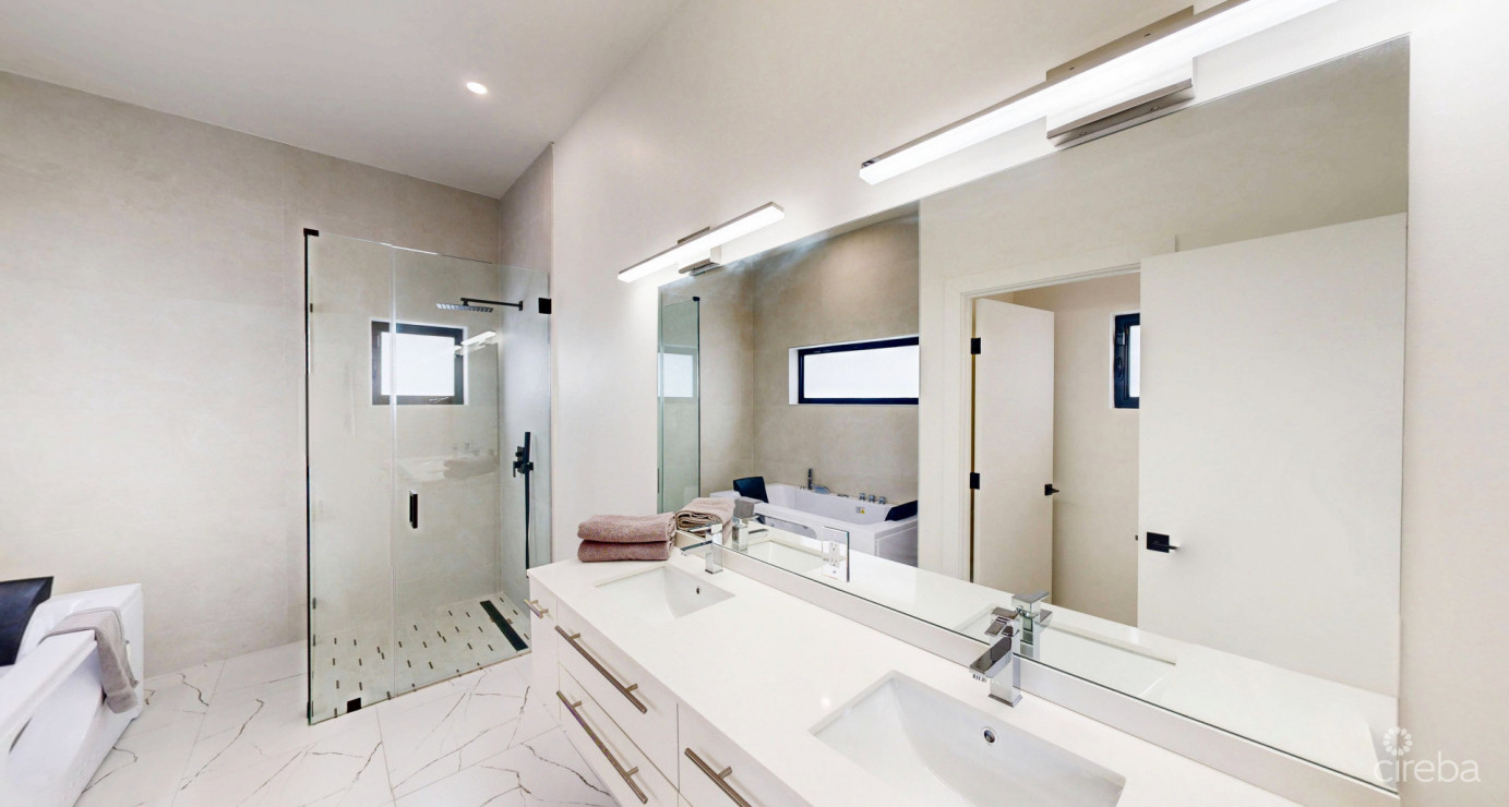 Brand New Luxury Villa