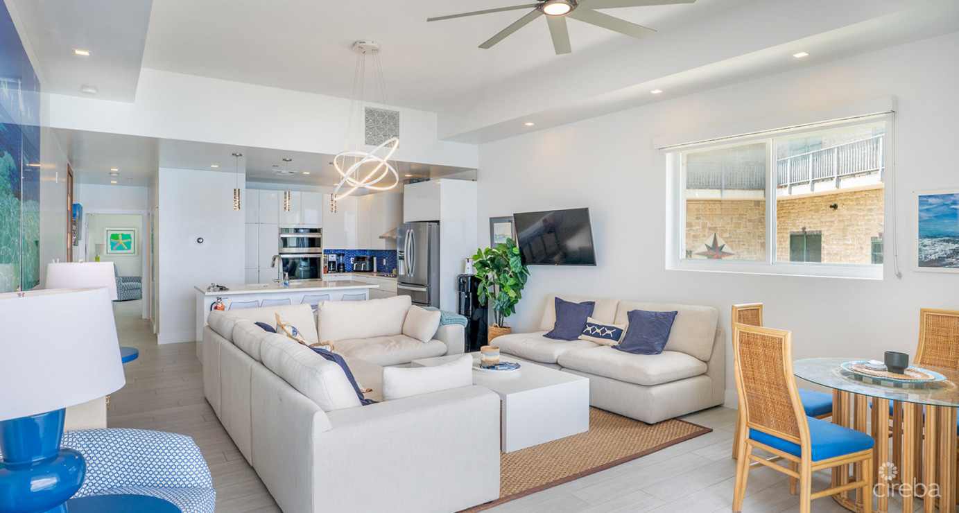 Lighthouse Point Residences - Prime Corner Unit