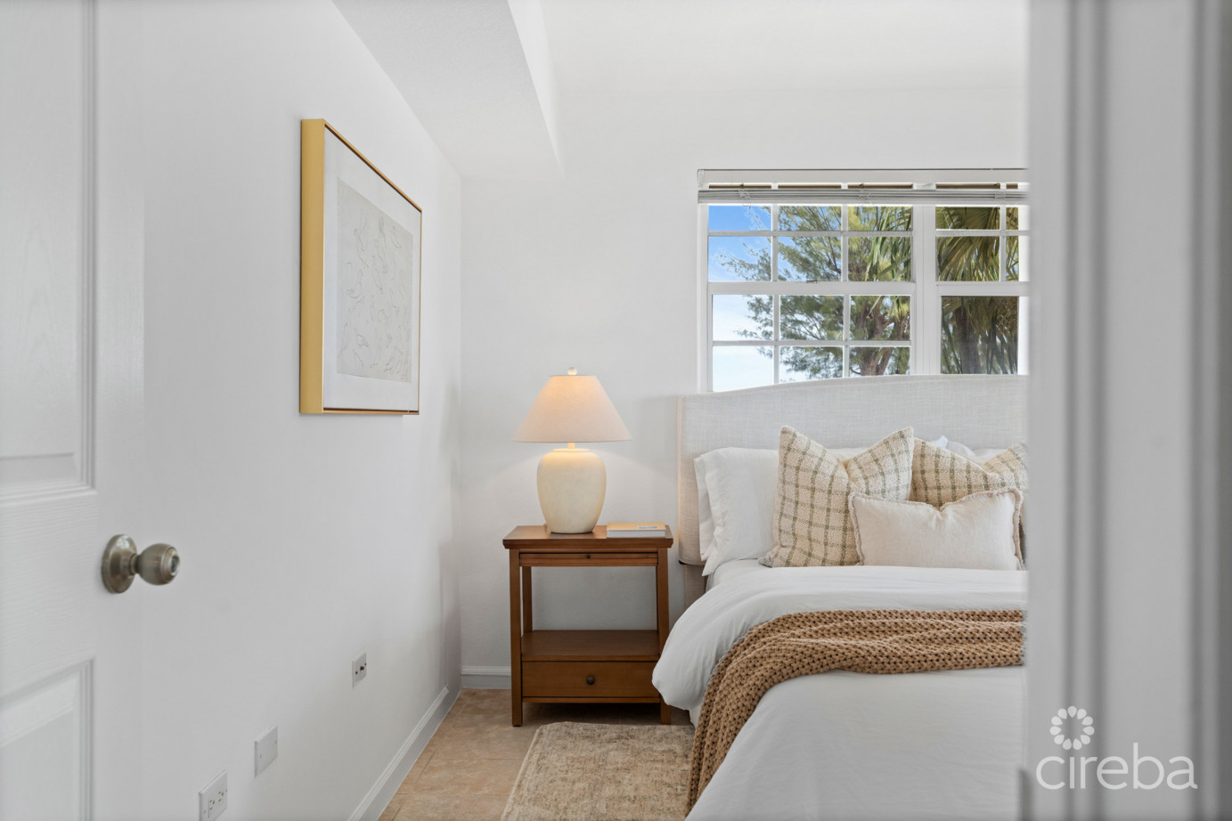 Caribbean Courts 8b, Oceanfront Condo