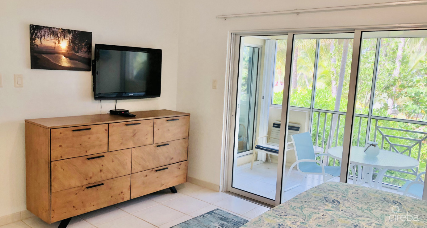 The Retreat - 2 Bed 2.5 Bath
