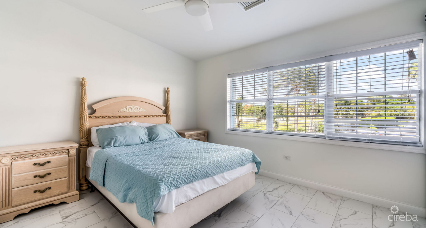 Windsor Village Direct Ocean Front 2 Bedroom