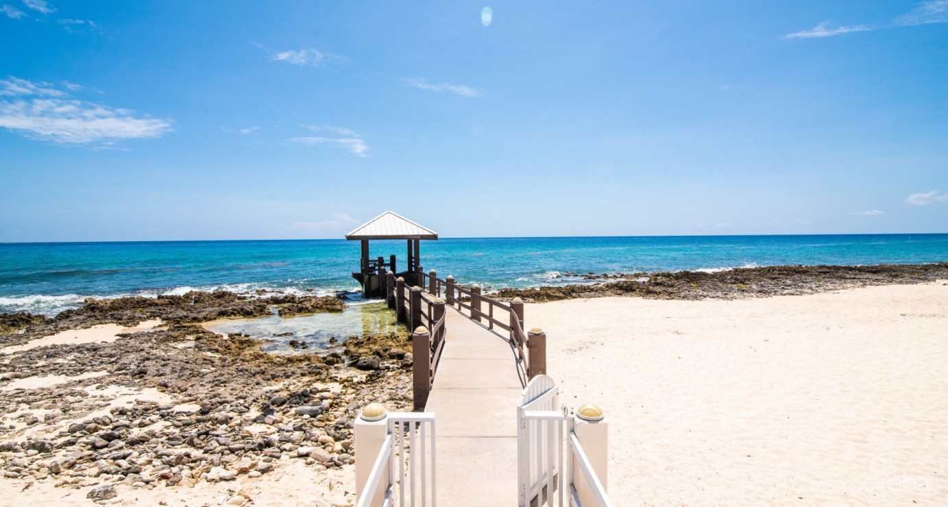 Windsor Village Direct Ocean Front 2 Bedroom
