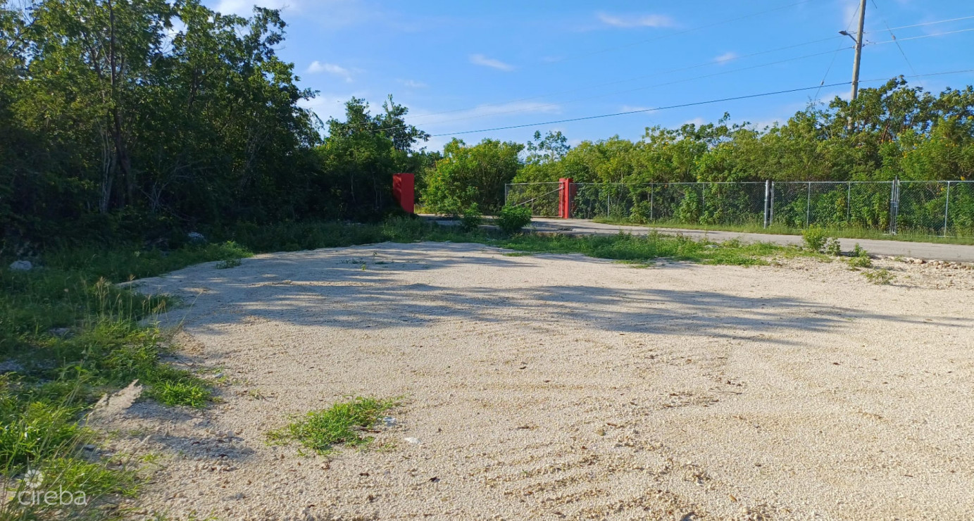 Breakers Partially Filled Lot With Access To Cuc And Water