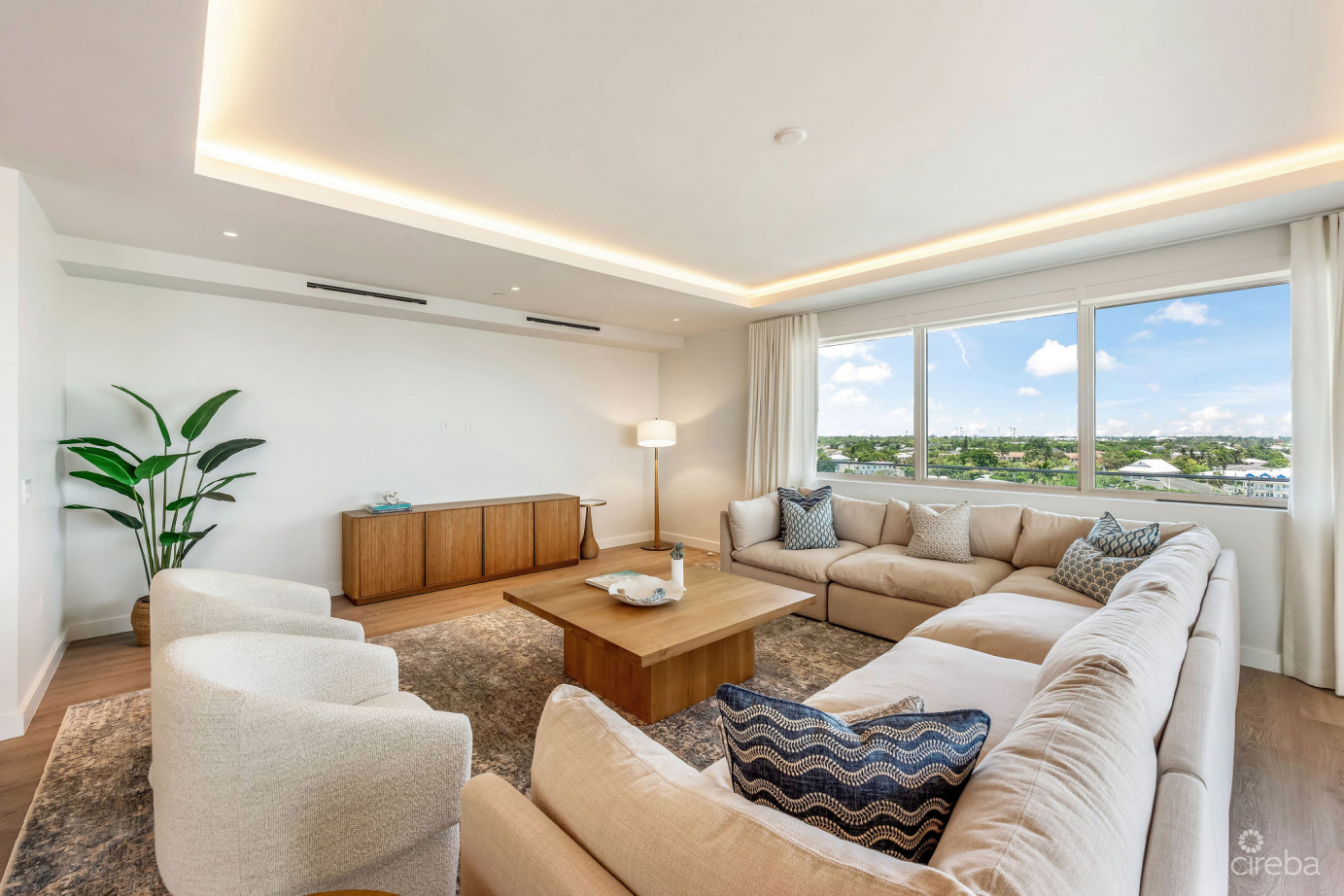 Onegt 601 - Signature Grand Residence