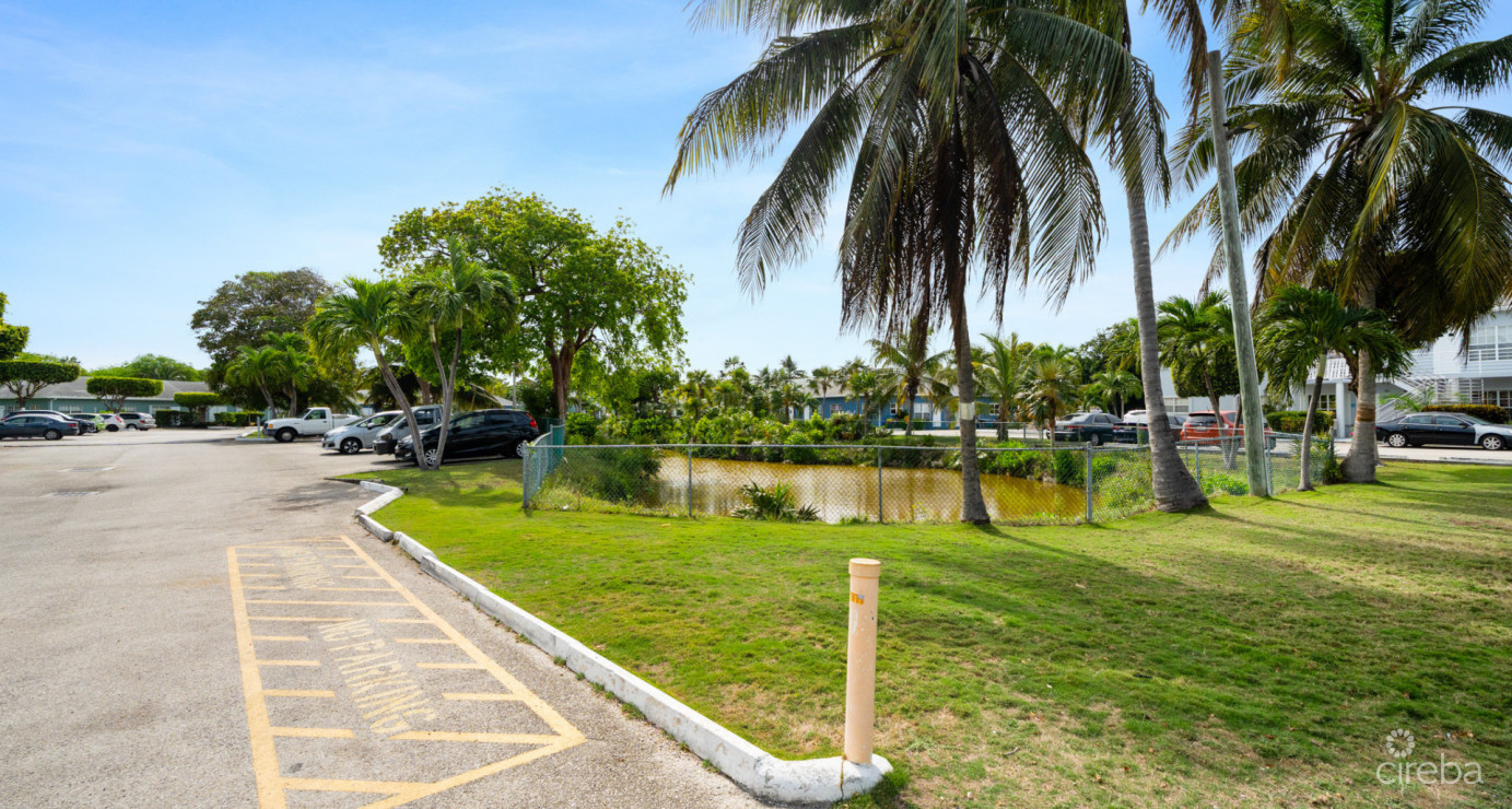 Windsor Lakes 2bed/2bath Ground Floor Unit