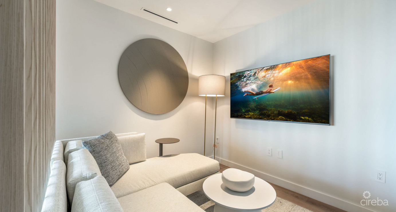 8th Floor One Gt 1 Bed + Den Income Producing