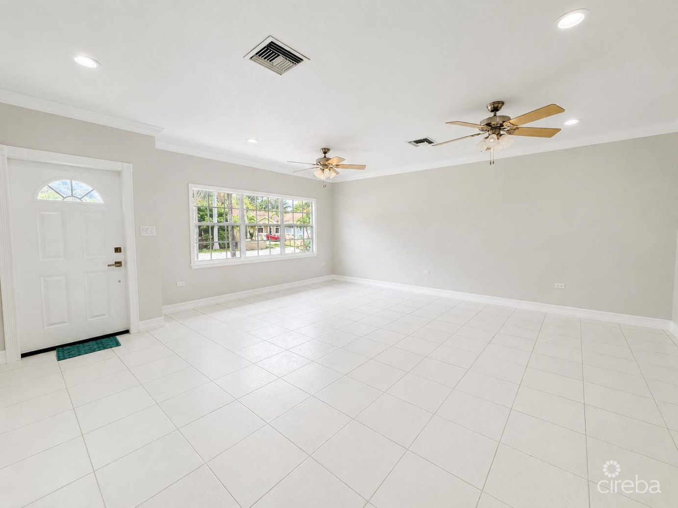 Savannah Meadows -beautifully Renovated Family Home