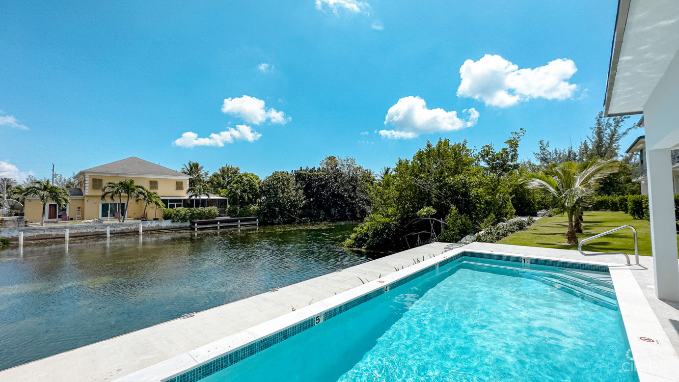 The Lagoons 2 Bed Waterfront Townhouse