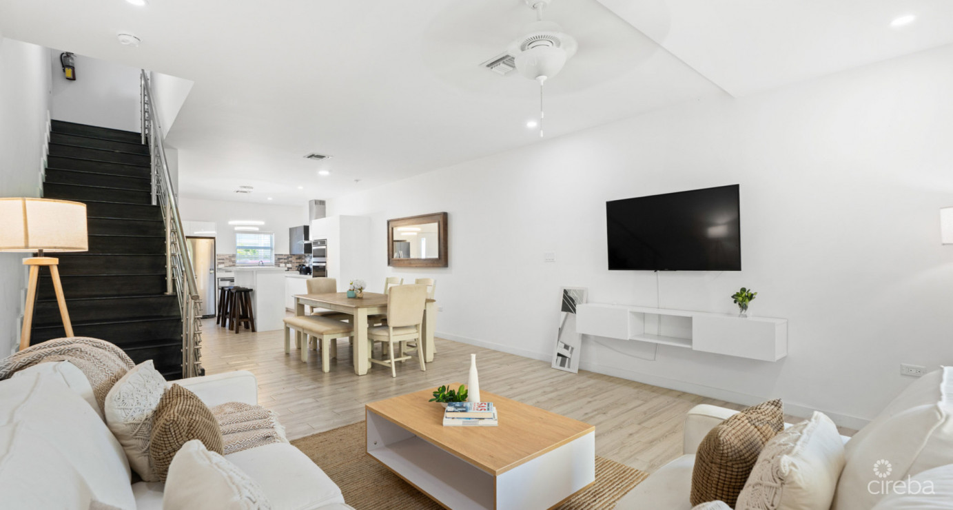 20 Ocean Reach- Charming 2-bed/ 3-bath In Awesome Location