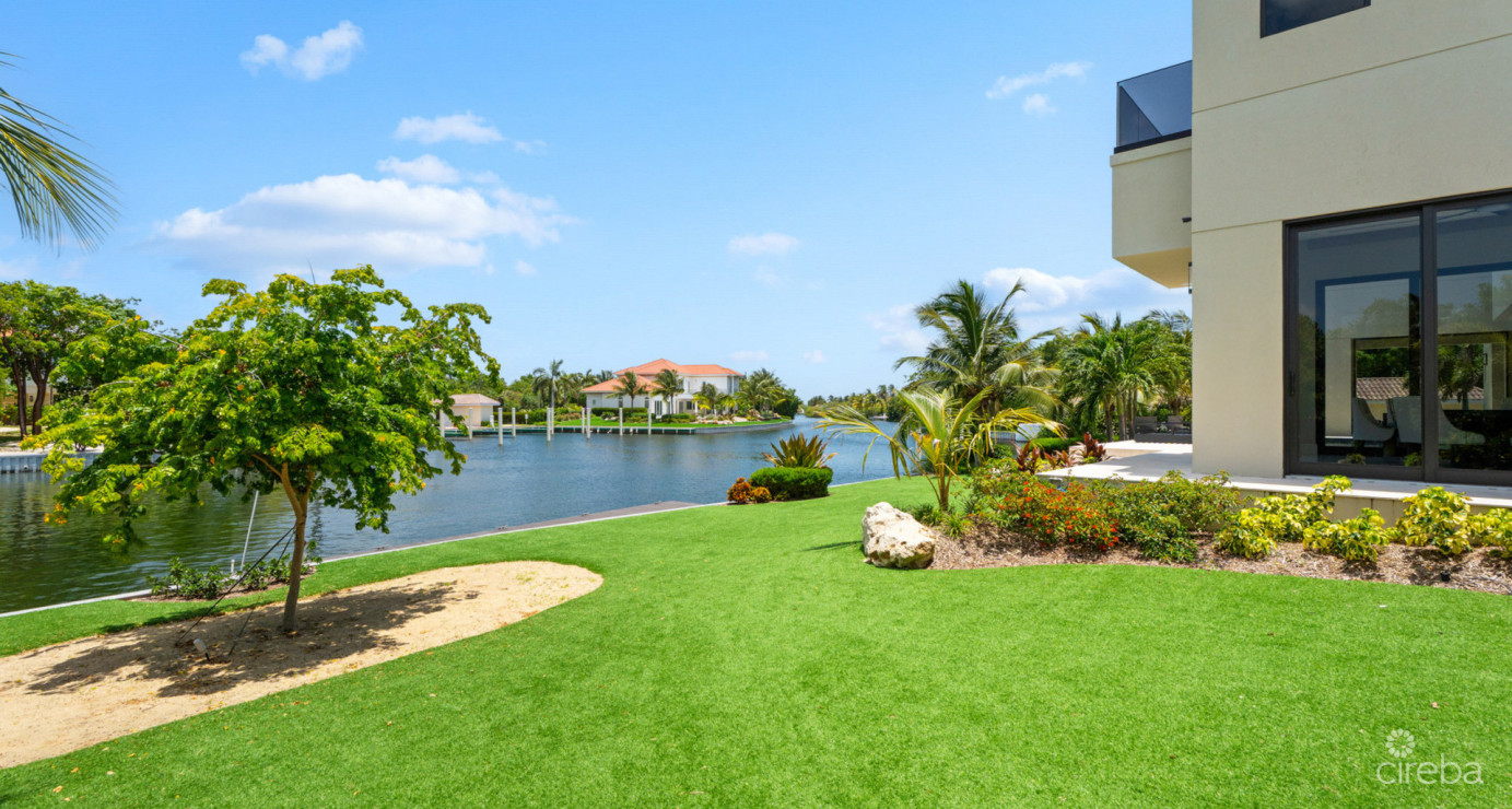 Brand New Vista Del Mar Home