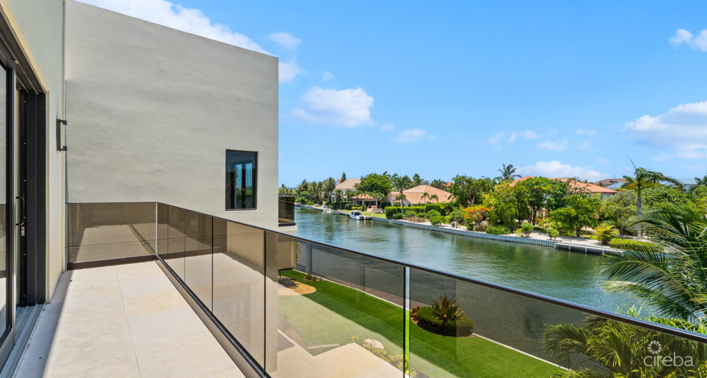Brand New Vista Del Mar Home