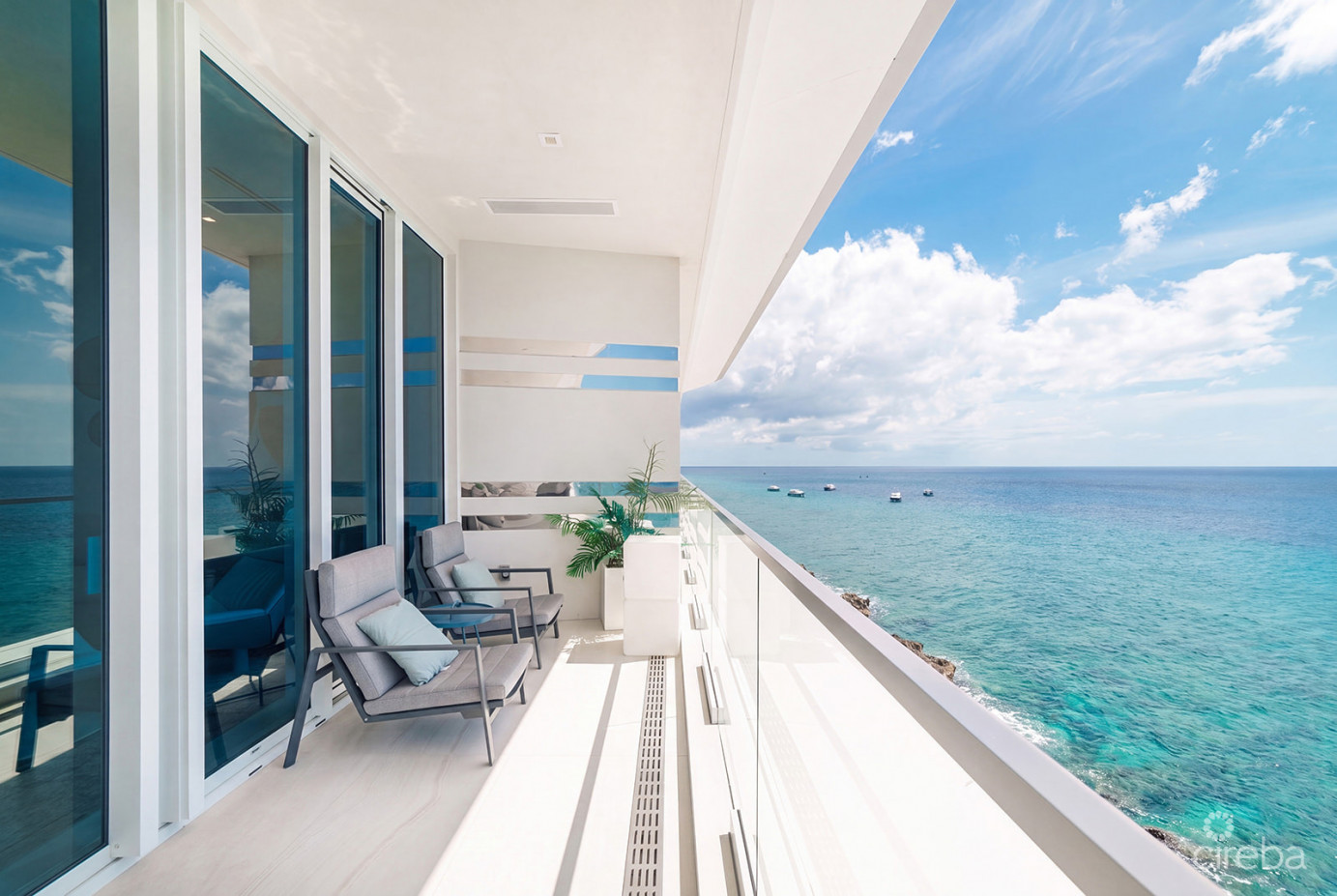 Three-level Oceanfront Fin Penthouse  #30 Plus 2 Garages