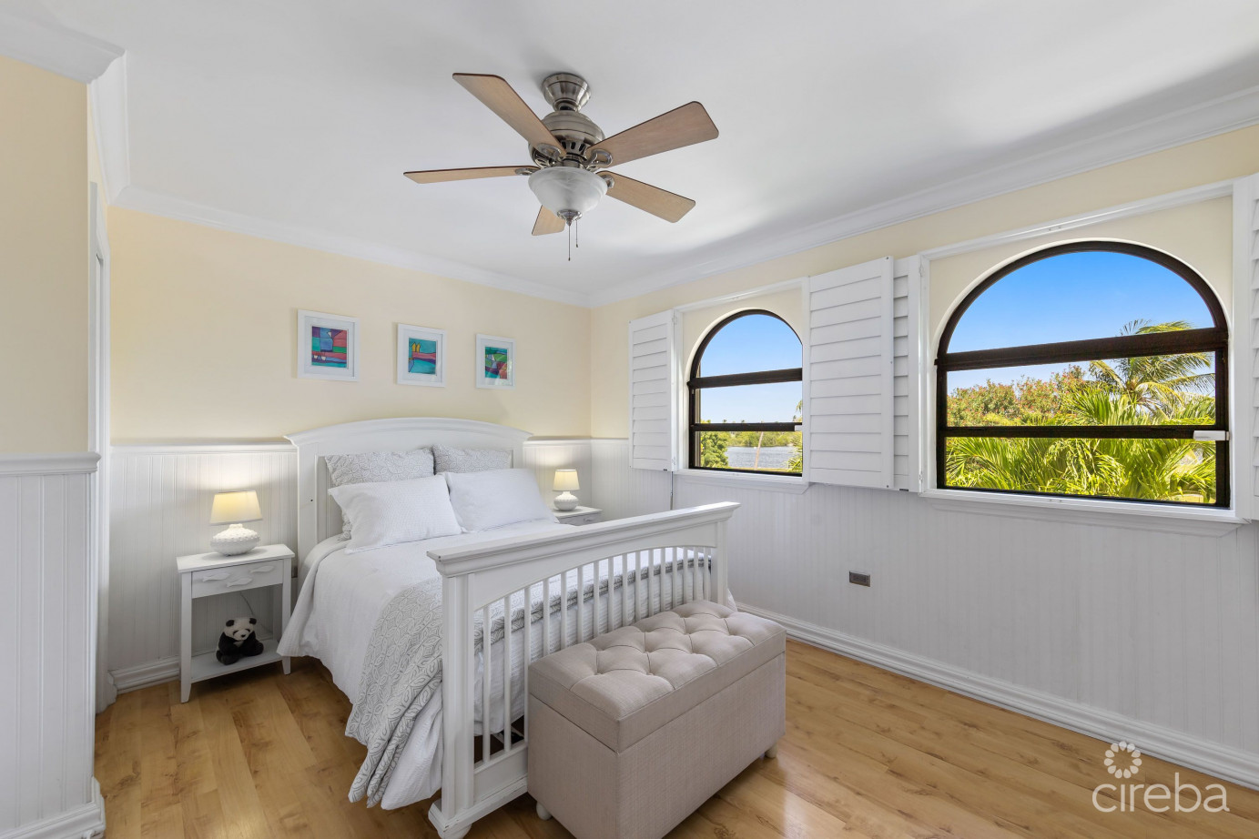Lime Tree Bay Unique 4 Bed, 3.5 Bath With Water Views