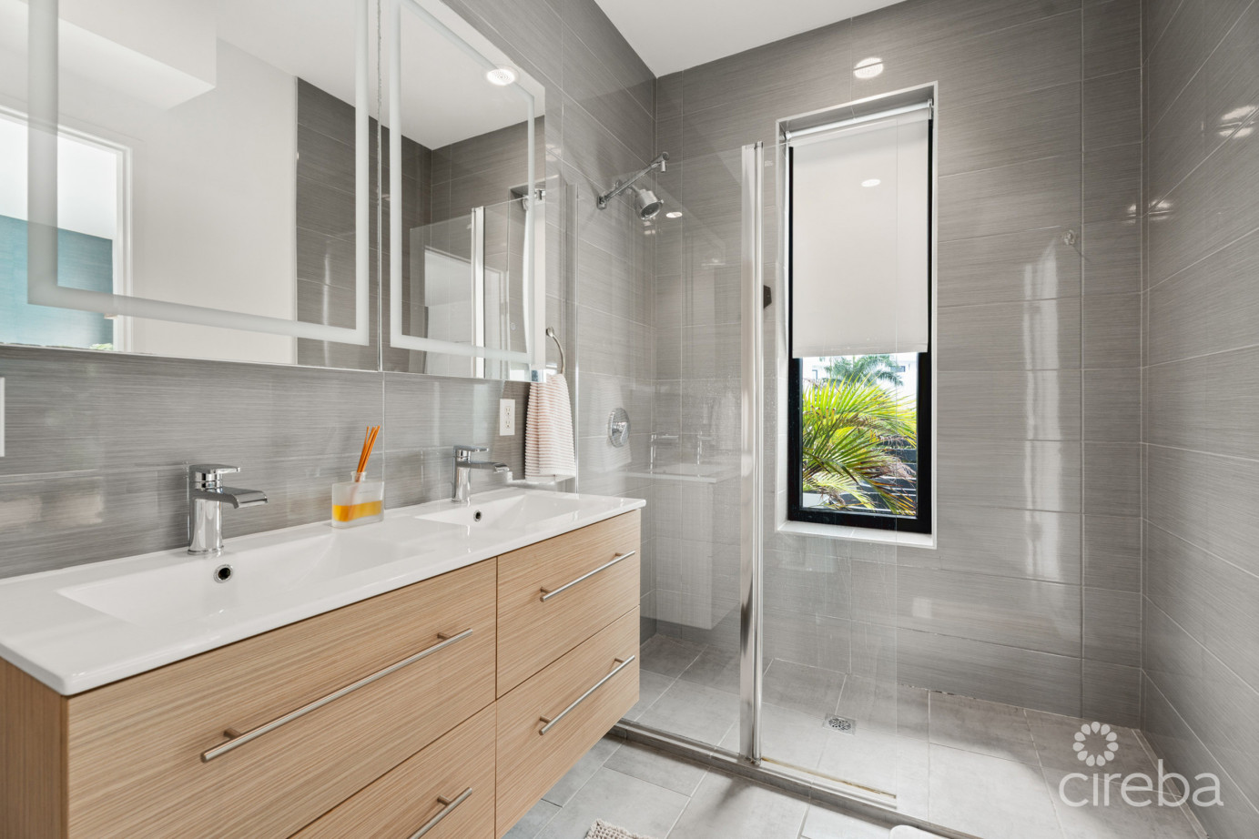 Vela 32, South Sound Townhome