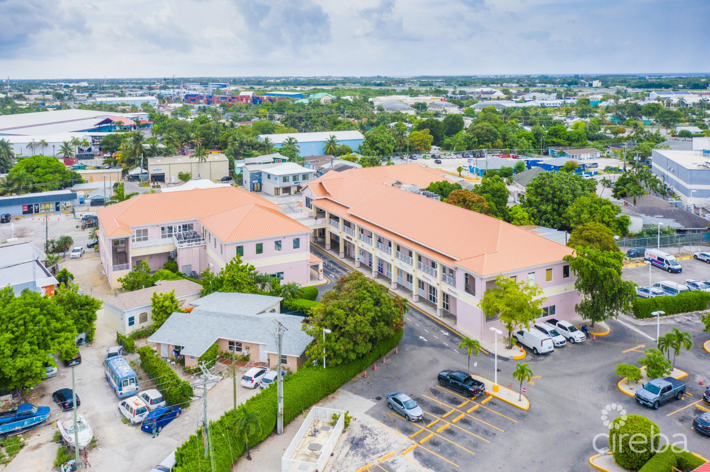 Crown Square  16 Unit Commercial Investment Opportunity
