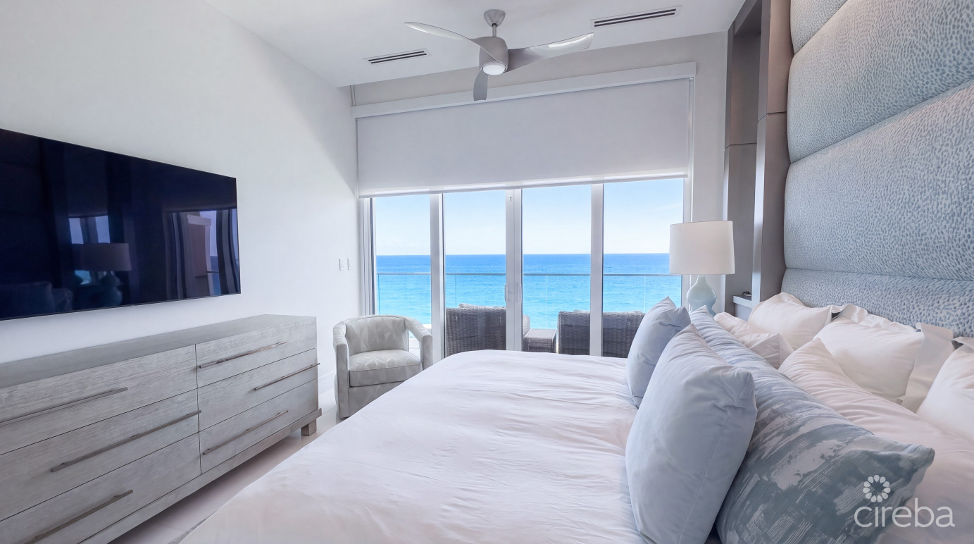 Fin Oceanfront Condo