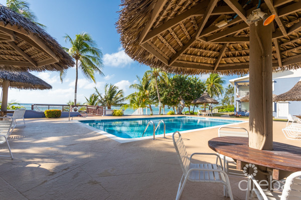 Moon Bay Condo, Unit 17