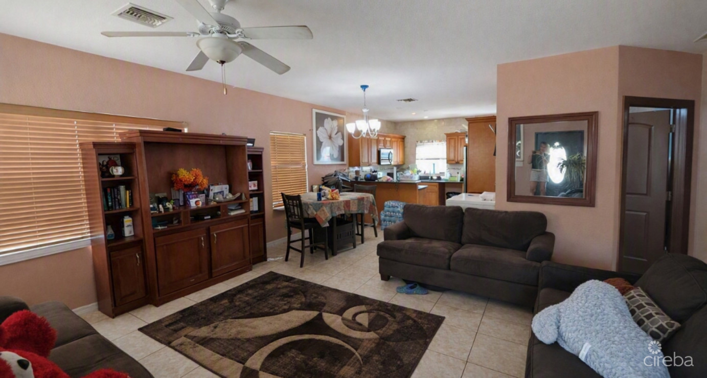 Silver Hill - 3 Bed Family Home