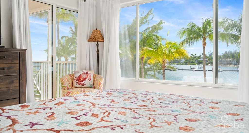 Kaibo Phase 2, Top Floor Condo With Storage Unit