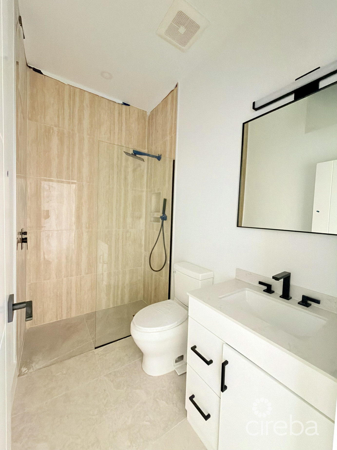 Large One Bedroom Townhome - The Meadows At Batabano