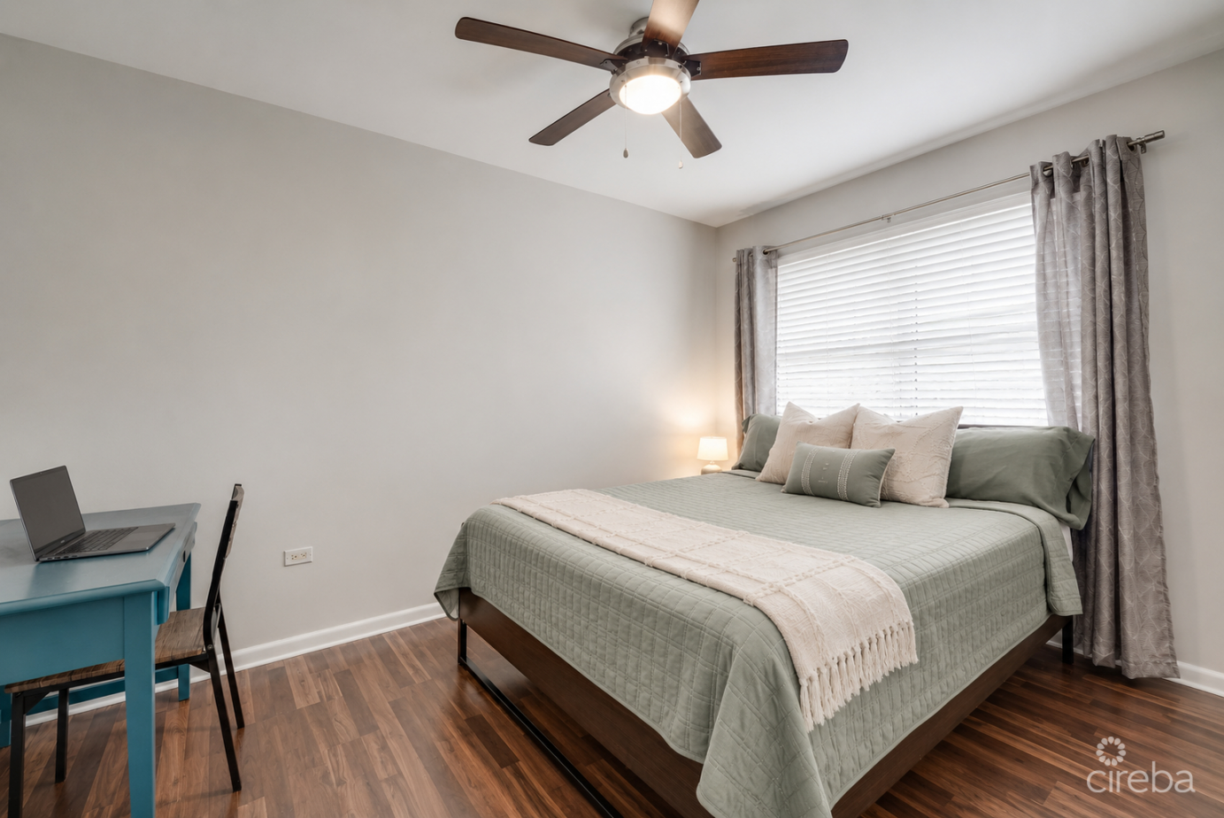 Sunrise 3bed/2bath--end Unit--ground Floor