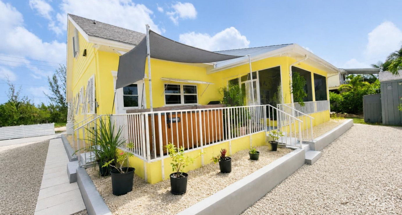 North Sound Haven 4 Bedroom Canal Front Home