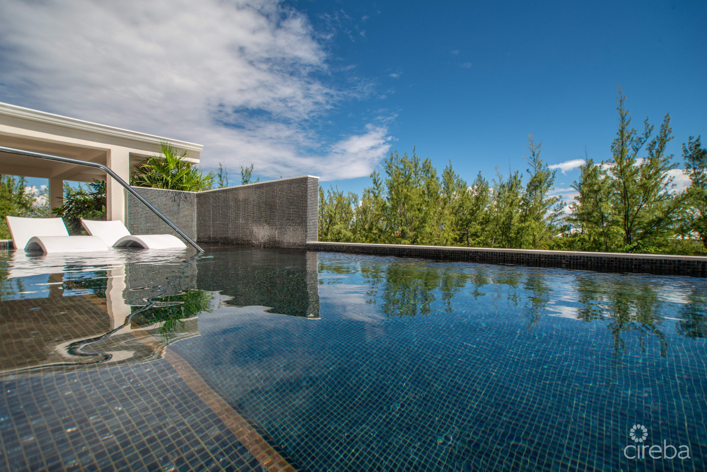Villa Zen  Contemporary Island Living At The Grove