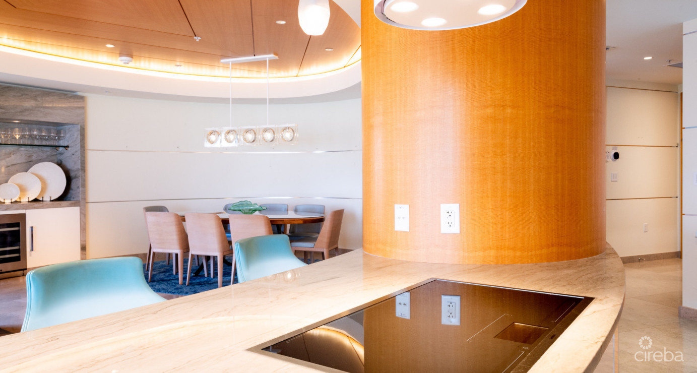 Ritz-carlton Beachfront Seven - South Residence