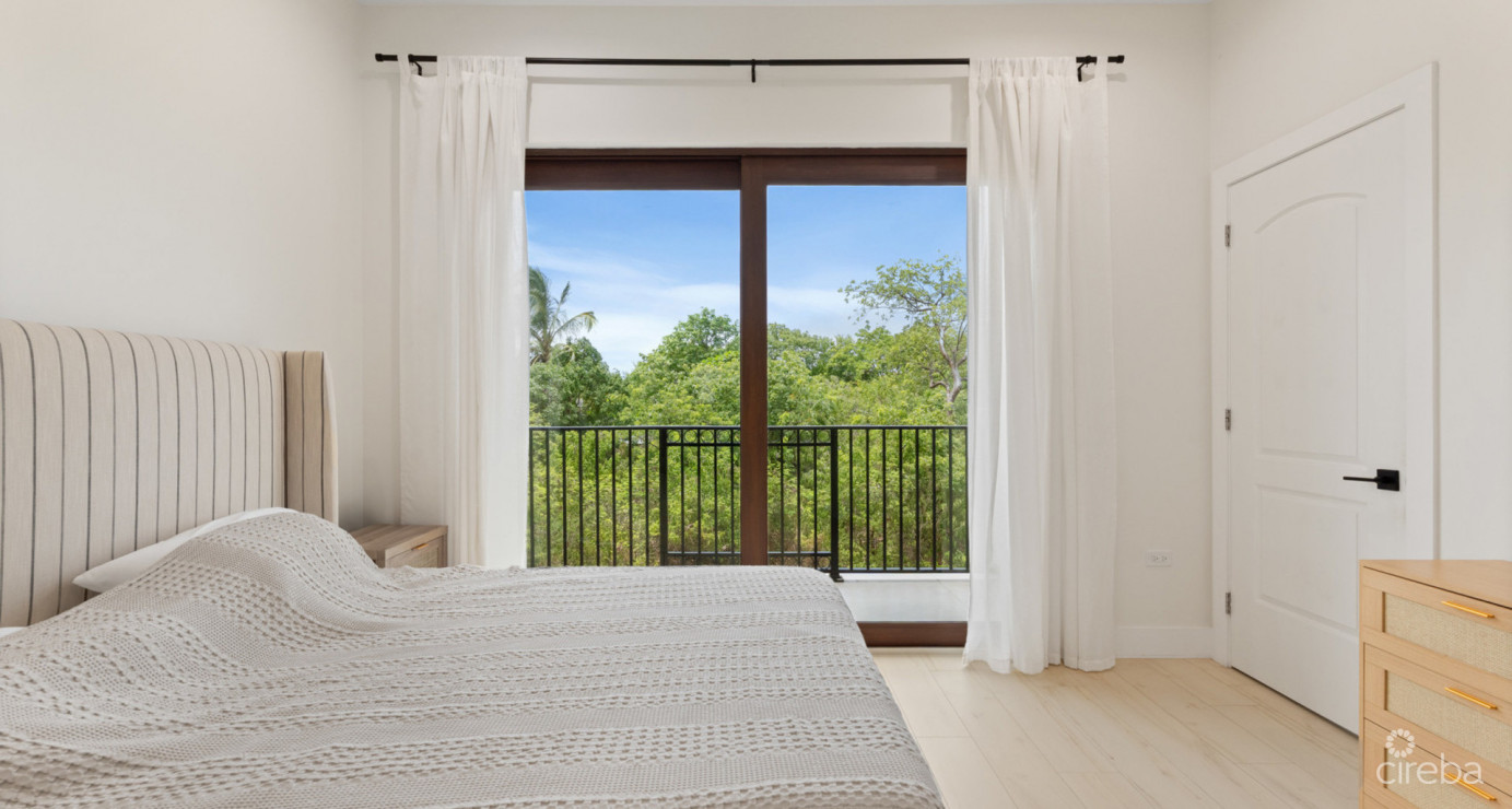 Highly Upgraded Villa Marbella #11 (2nd Floor Executive Residence)