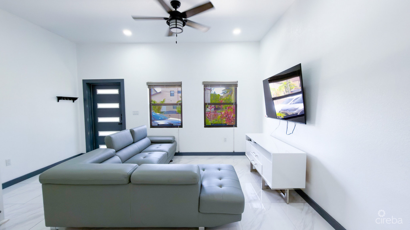 Trophy Crescent 5-unit Development