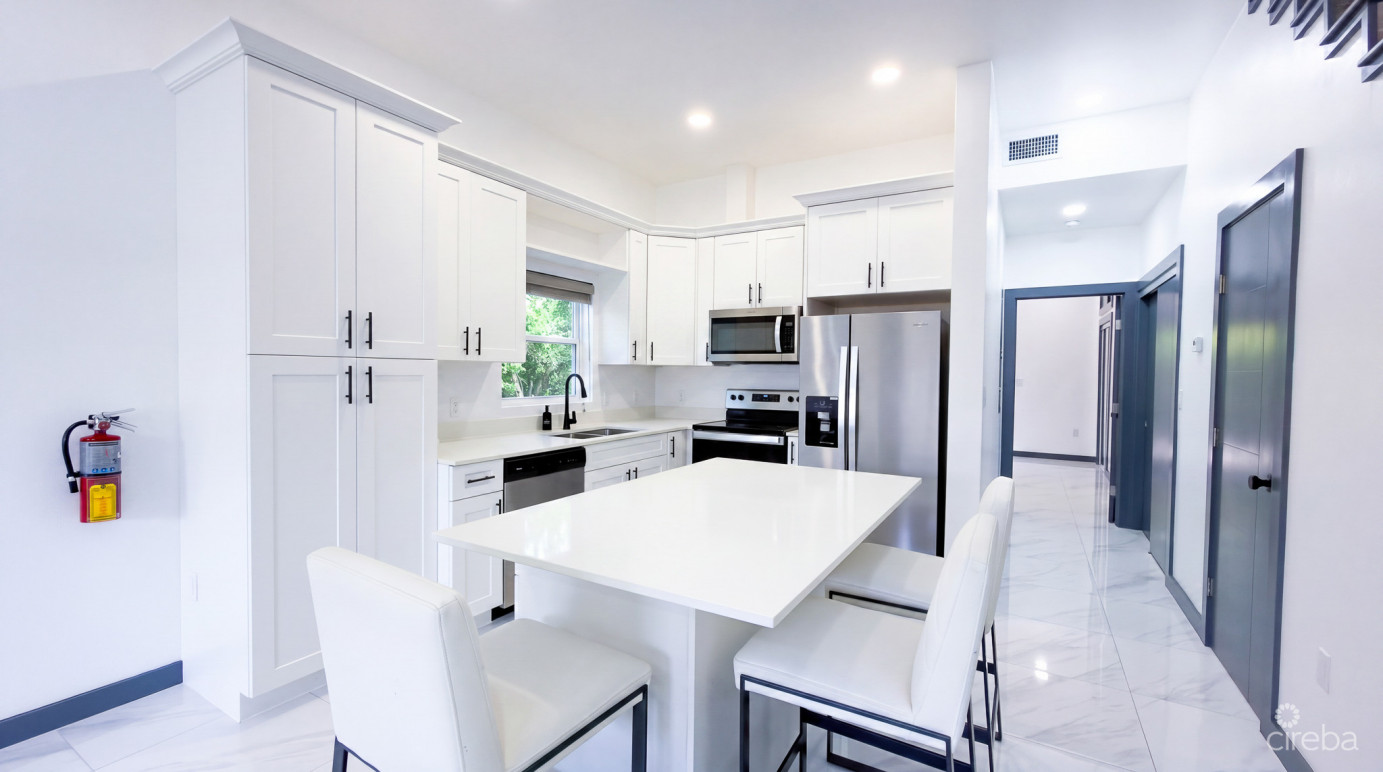 Trophy Crescent 5-unit Development