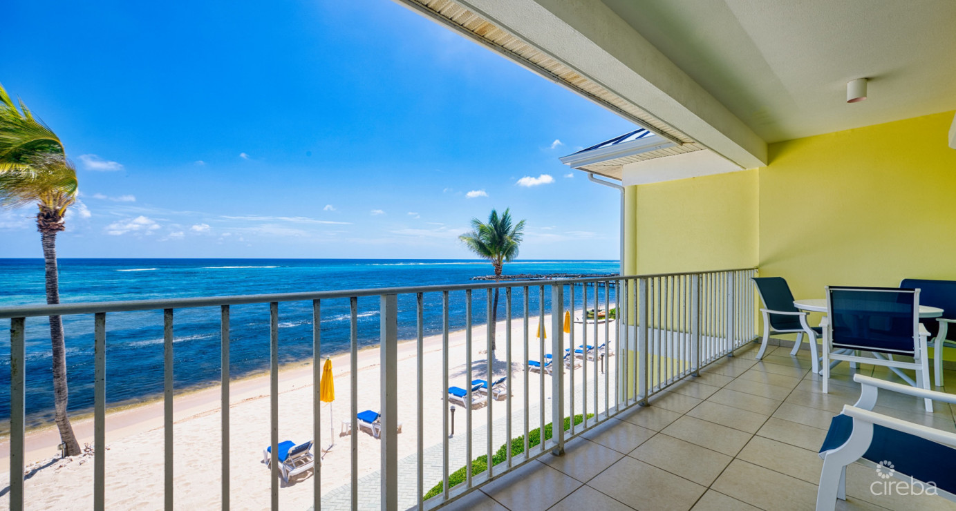 Top Floor Beachfront Castaway Coves