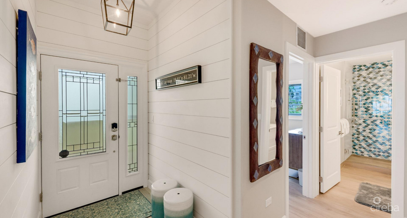 Crescent Point Unit #14  Seven Mile Beach - Fully Remodeled, Turnkey & Income-producing Opportunity