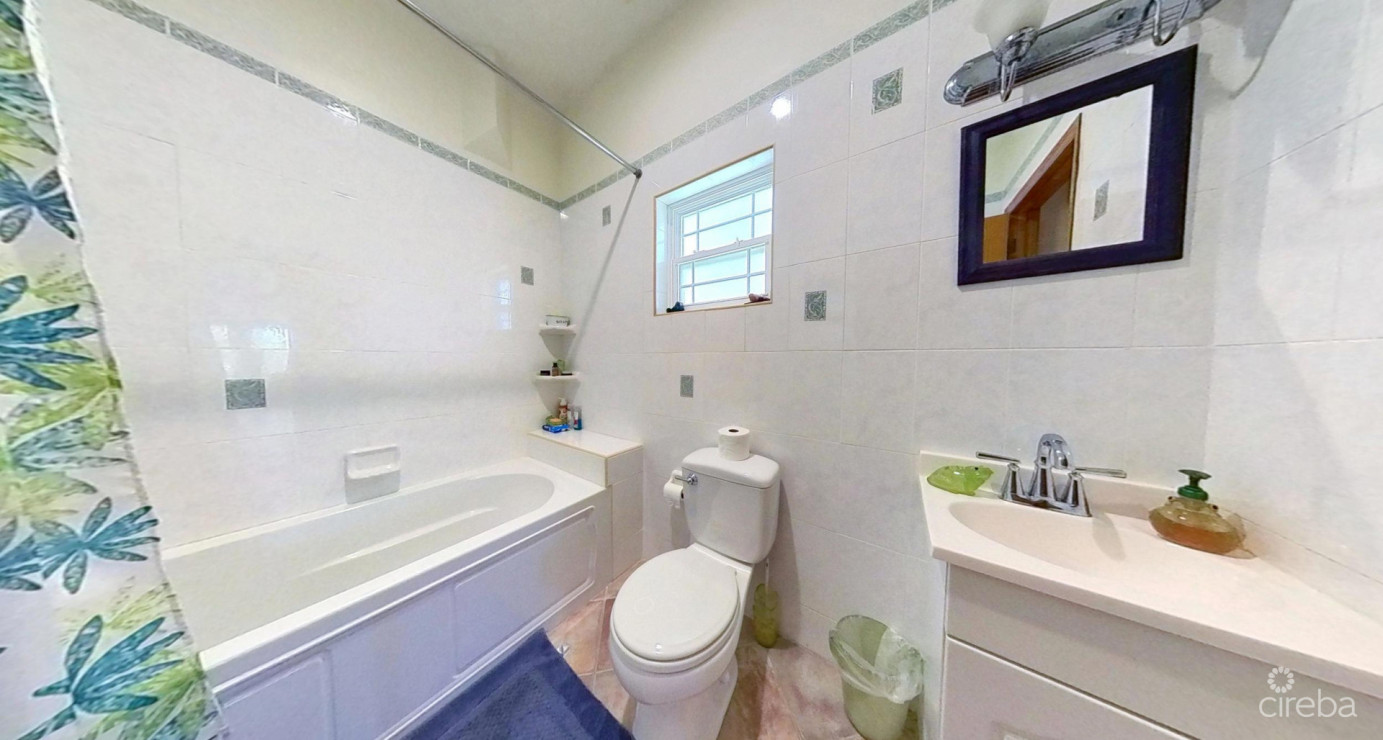 North Sound Haven 4 Bedroom Canal Front Home