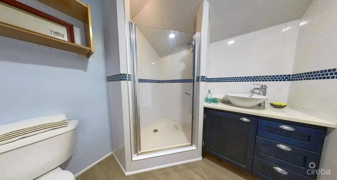 North Sound Haven 4 Bedroom Canal Front Home