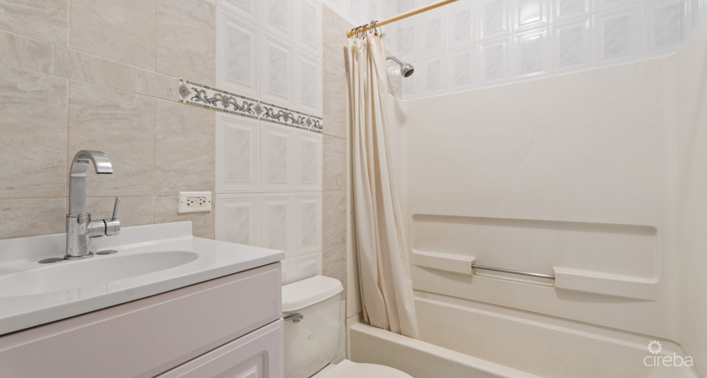 Windsor Lakes 2bed/2bath Unit