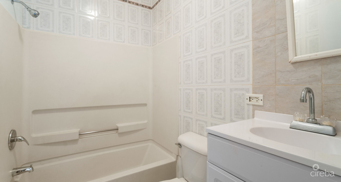 Windsor Lakes 2bed/2bath Unit