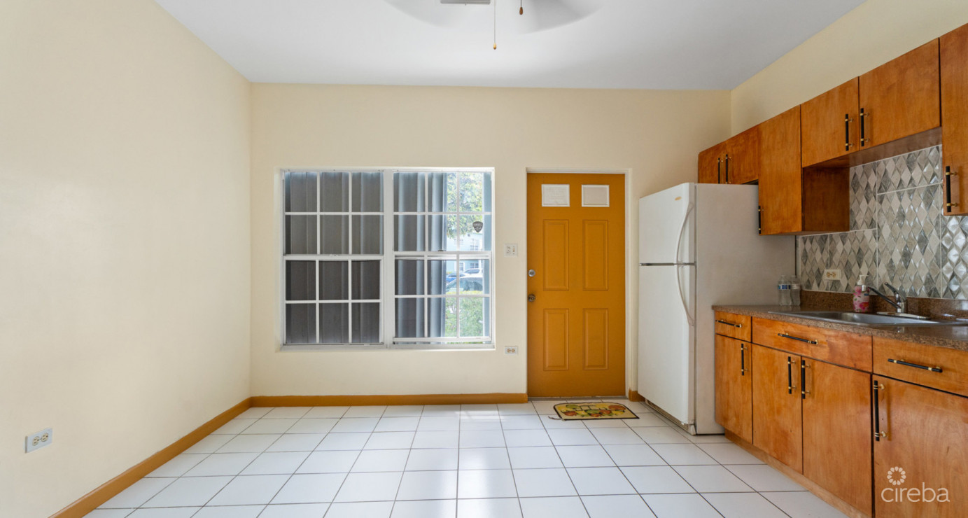 Windsor Lakes 2bed/2bath Unit